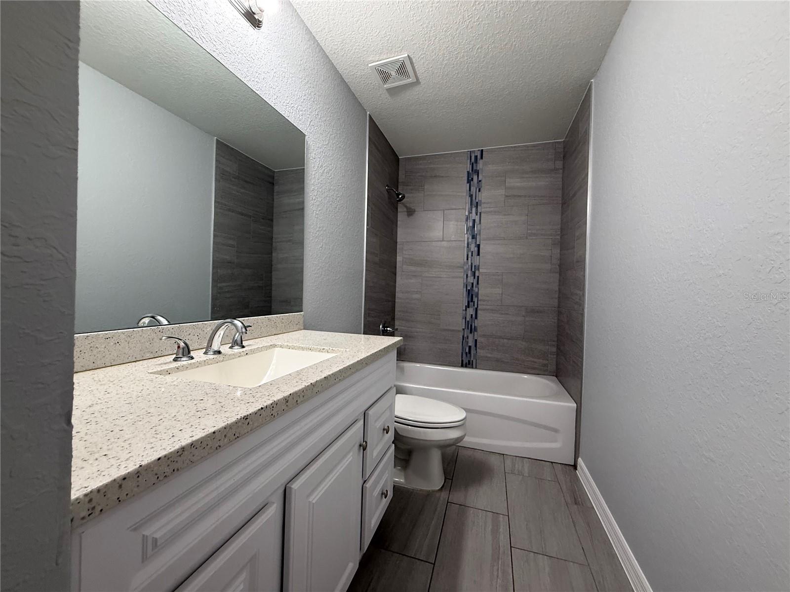 FLOYDS SUB AD NO 1 - Residential