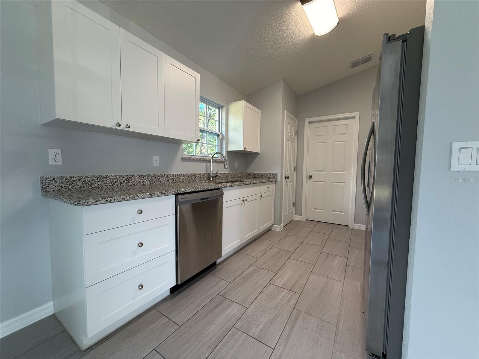 FLOYDS SUB AD NO 1 - Residential