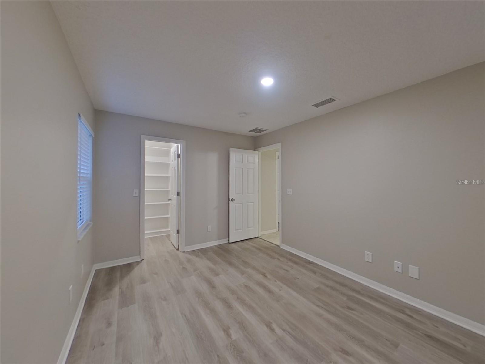 MINNEOLA QUAIL VALLEY PH 02 LT 101 - Residential Lease