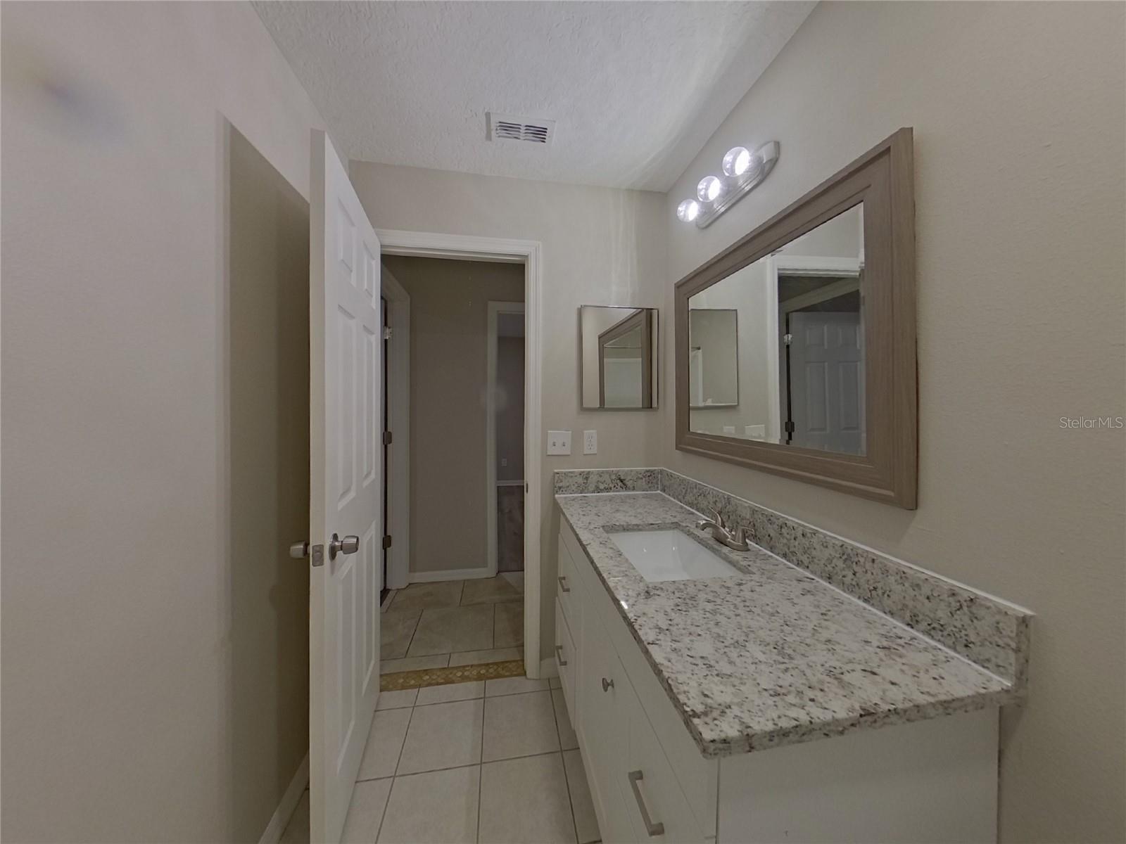 MINNEOLA QUAIL VALLEY PH 02 LT 101 - Residential Lease