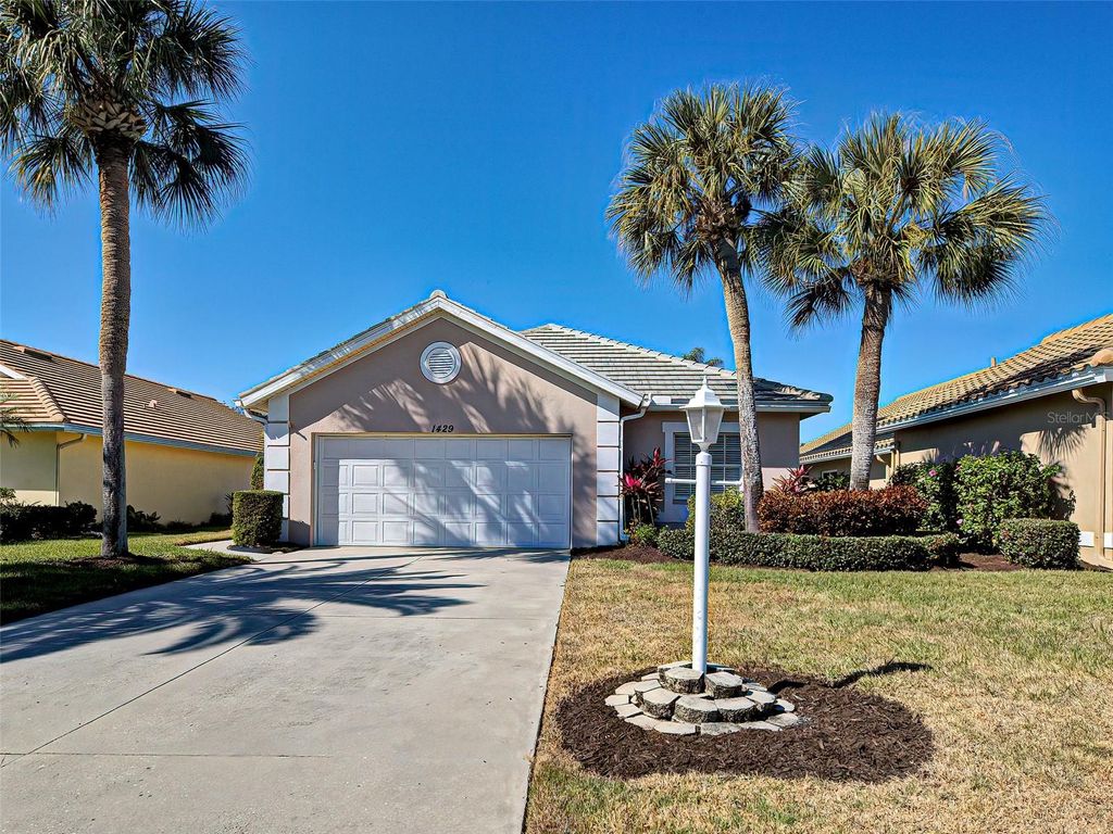 Photo of 1429 Turnberry Drive, Venice, FL 34292 (MLS # N6142916)