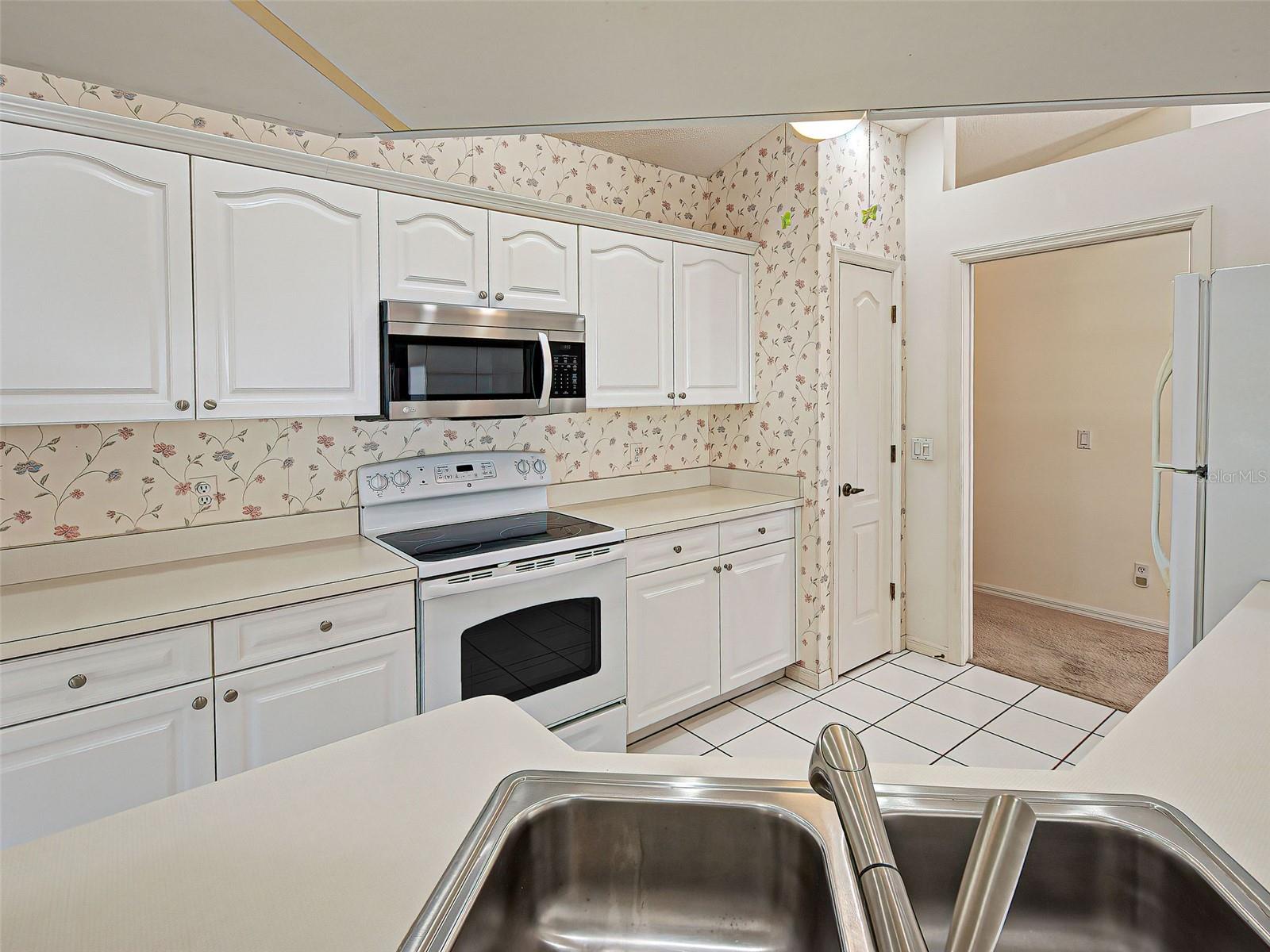 WATERFORD - Residential