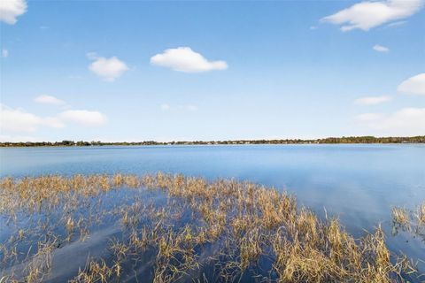 Tiny photo for 1741 Edgewater Drive, Mount Dora, FL 32757 (MLS # G5105010)