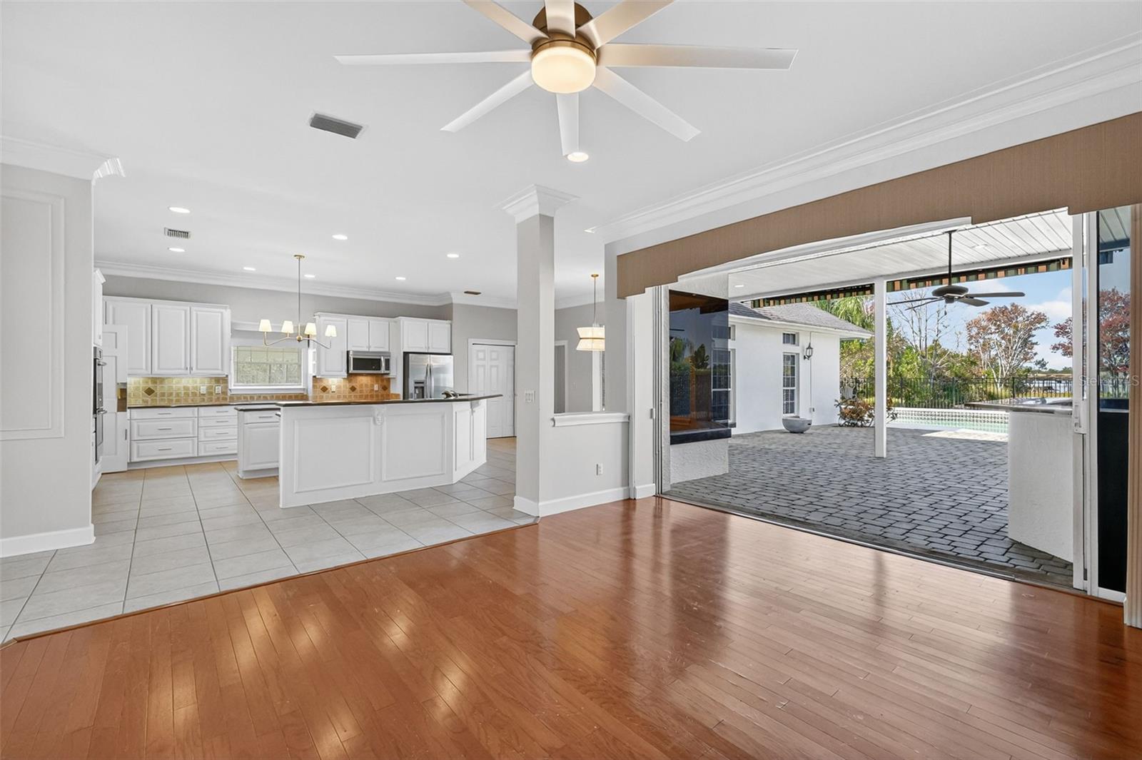 COUNTRY CLUB MOUNT DORA - Residential