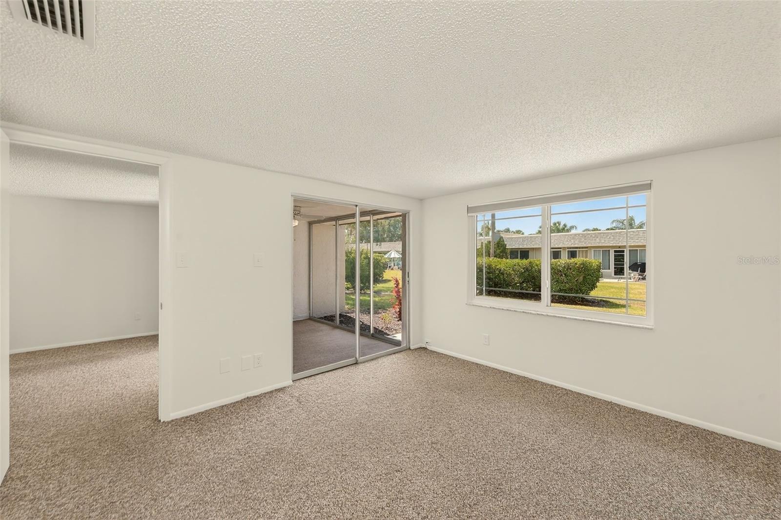 07 SPGS VILLAS CONDO - Residential