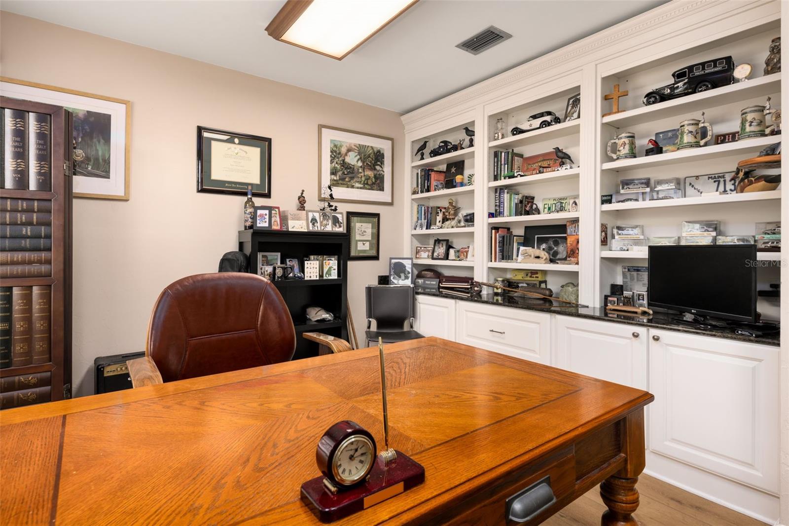 VALLEY WOODS - Residential