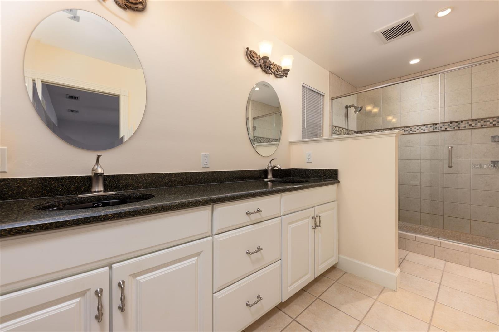 VALLEY WOODS - Residential