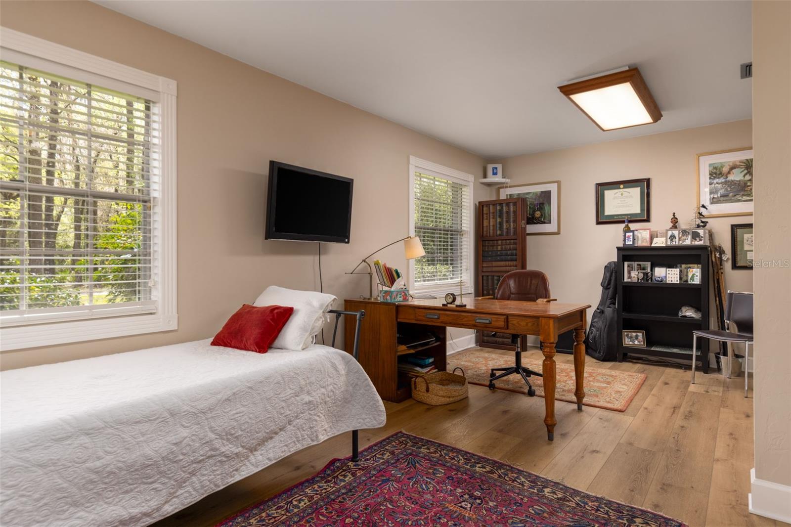 VALLEY WOODS - Residential