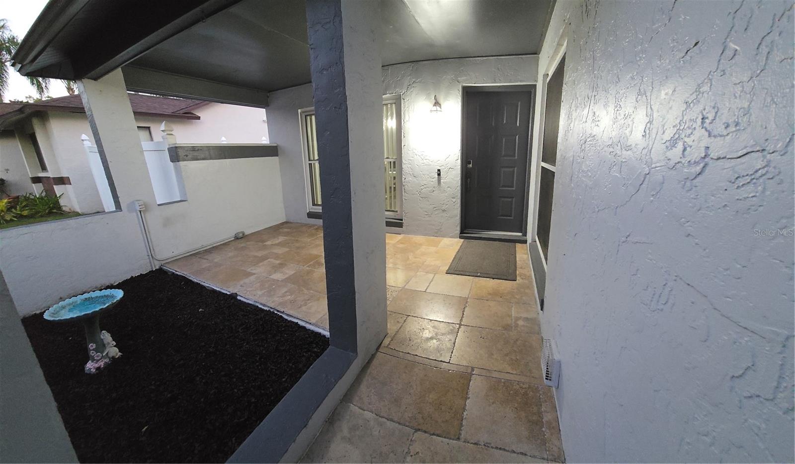 927 GRAND CAYMAN COURT