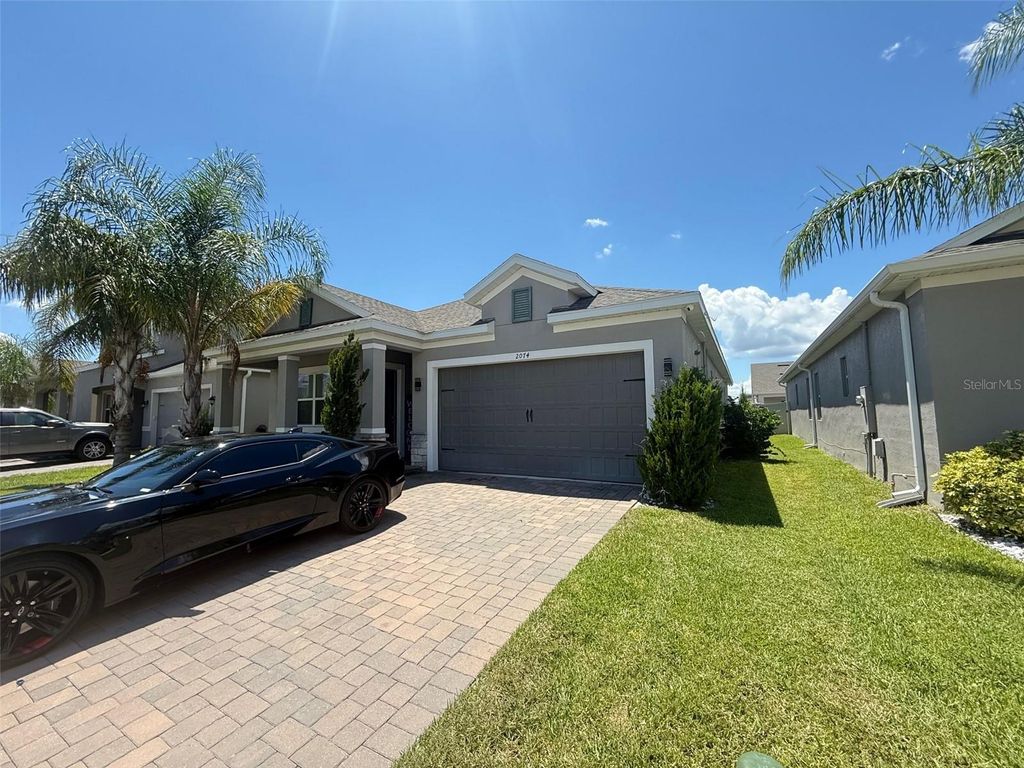 Photo of 2074 Brillante Drive, Saint Cloud, FL 34771 (MLS # S5135660)
