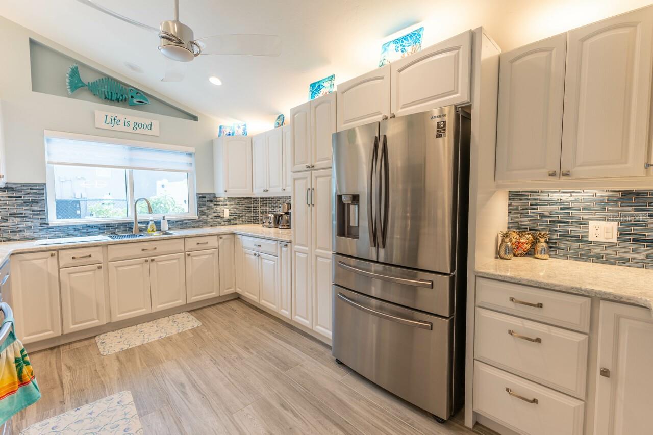GROVE CITY SHORES - Residential Lease