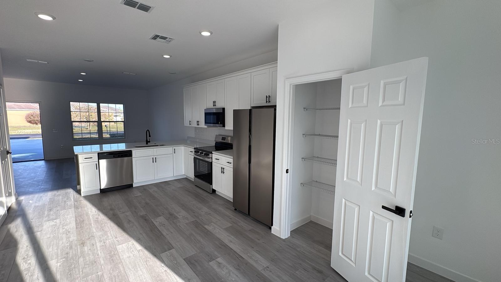 POINCIANA NEIGHBORHOOD 6 VILLAGE 7 PB 61 PGS 29/5 - Residential Lease