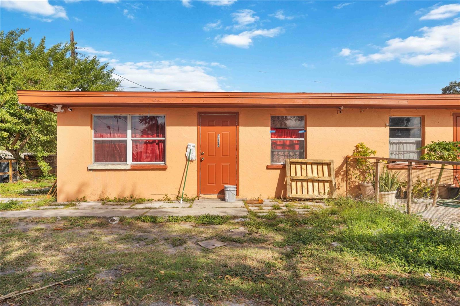 NEWTOWN FARMS - Commercial Sale