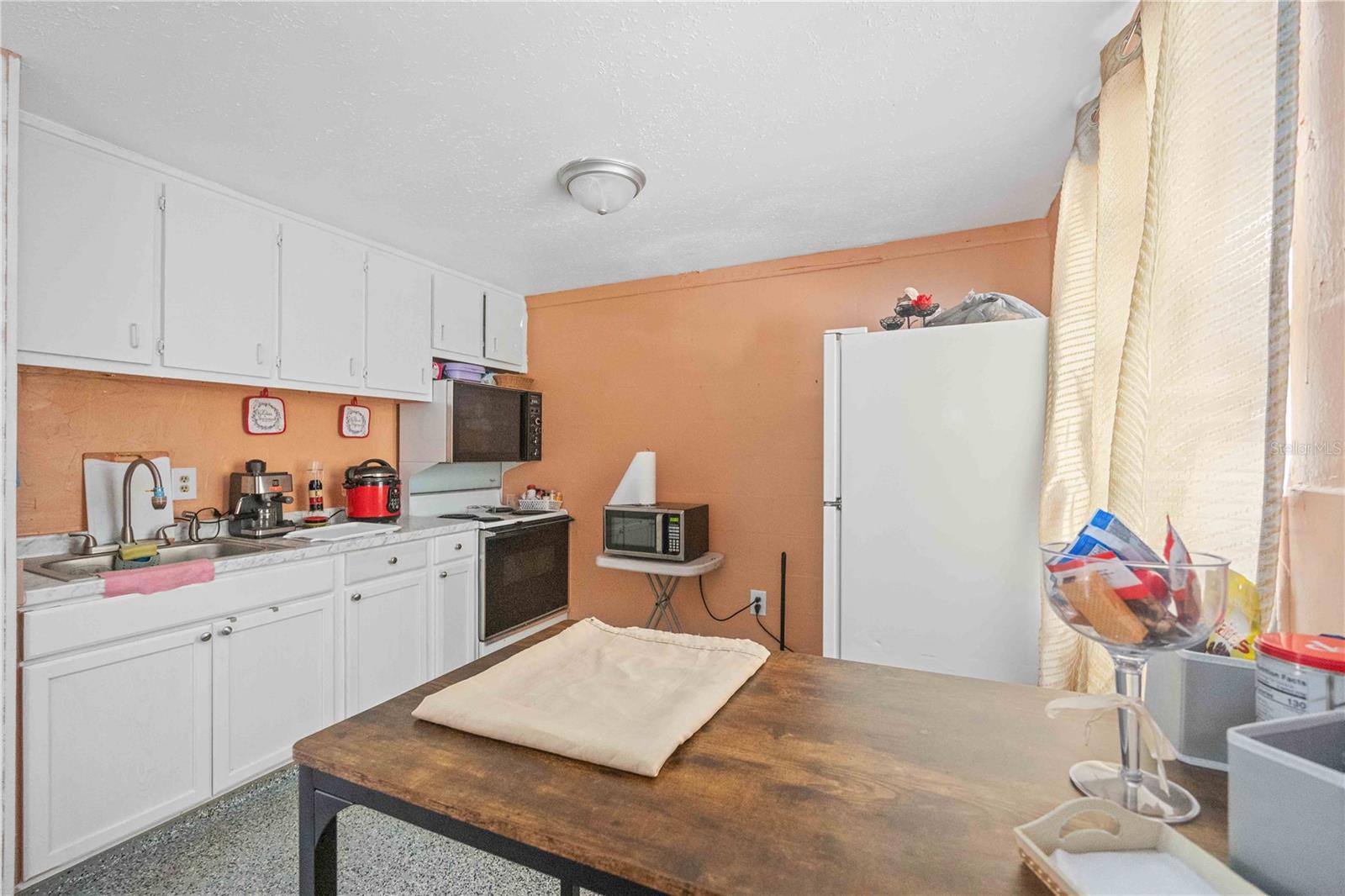 NEWTOWN FARMS - Commercial Sale