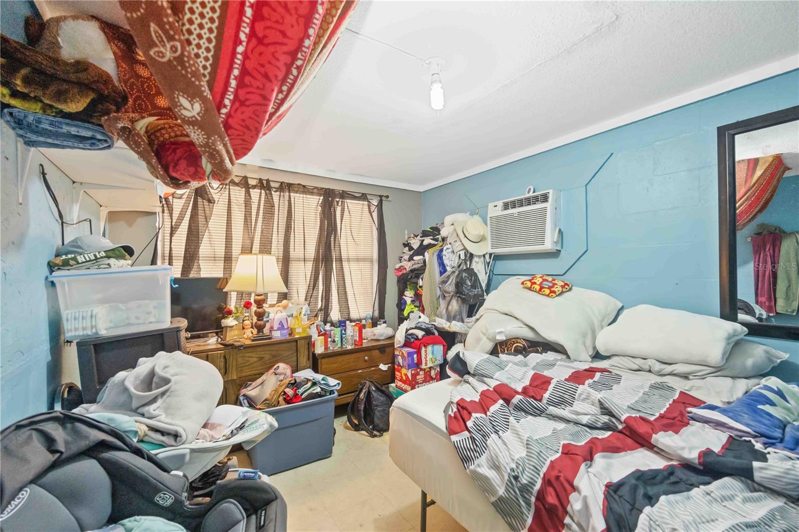 NEWTOWN FARMS - Commercial Sale