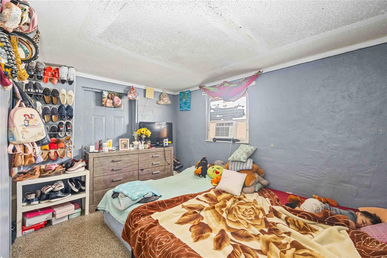 NEWTOWN FARMS - Commercial Sale