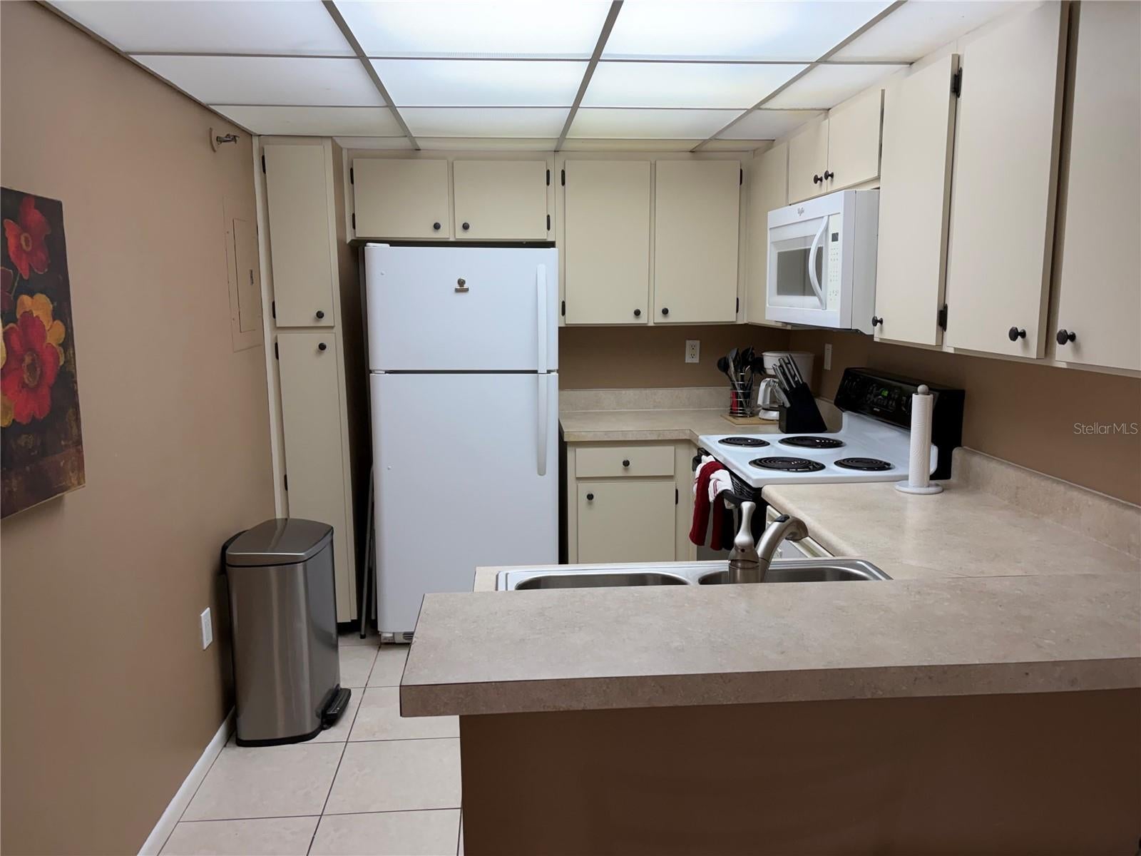 21405 OLEAN BOULEVARD 205, PORT CHARLOTTE, FL, 33952 3 21405 OLEAN BOULEVARD 205