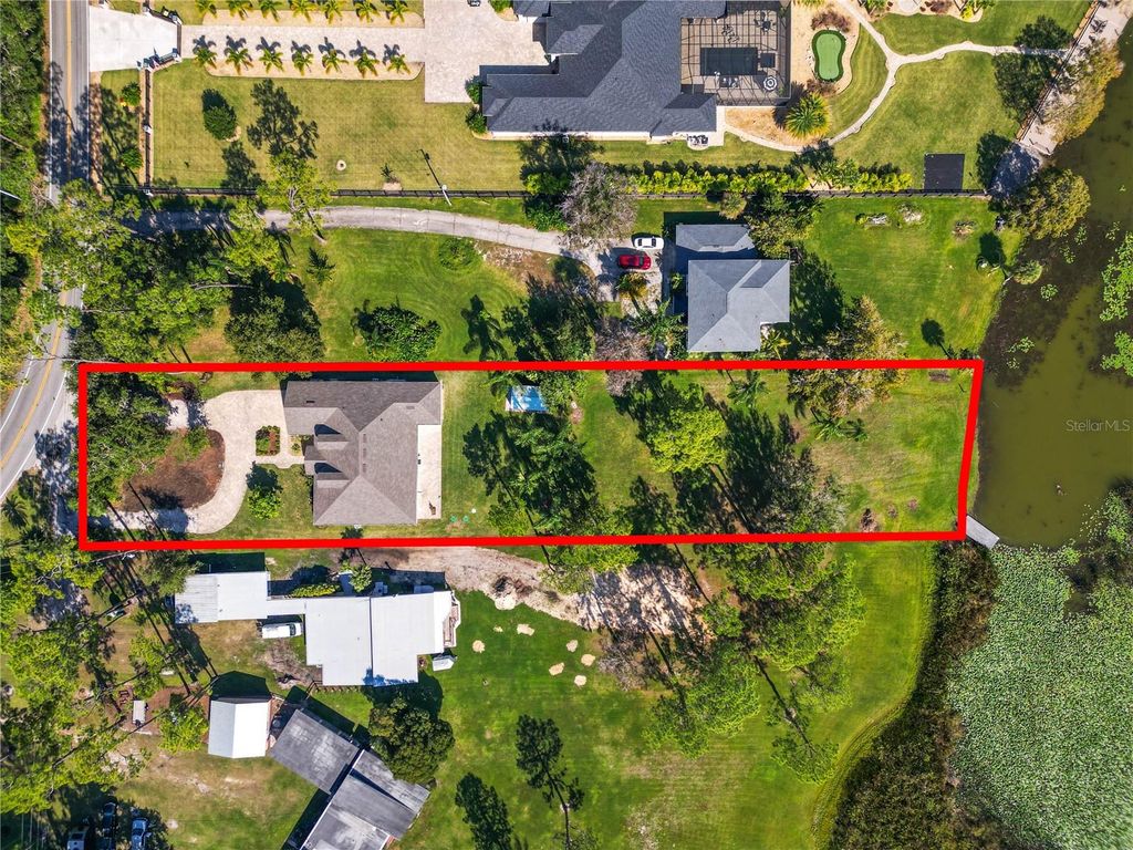 Photo of 2780 W Lake Hamilton Drive, Winter Haven, FL 33881 (MLS # L4956958)
