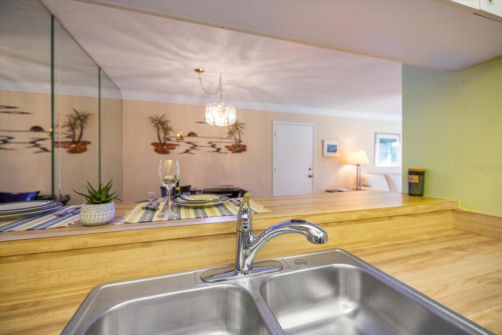 BIRD BAY V - Residential