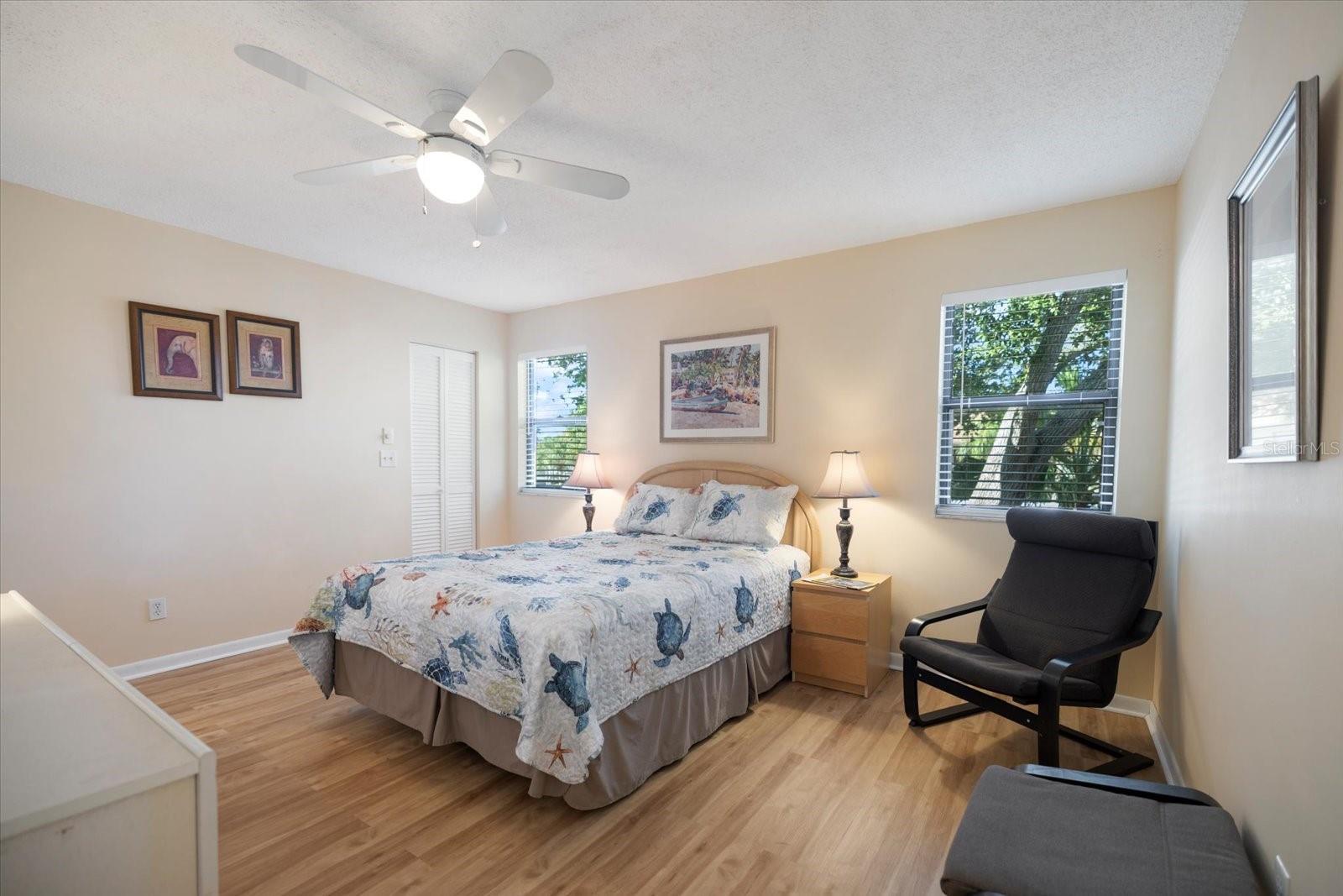 BIRD BAY V - Residential