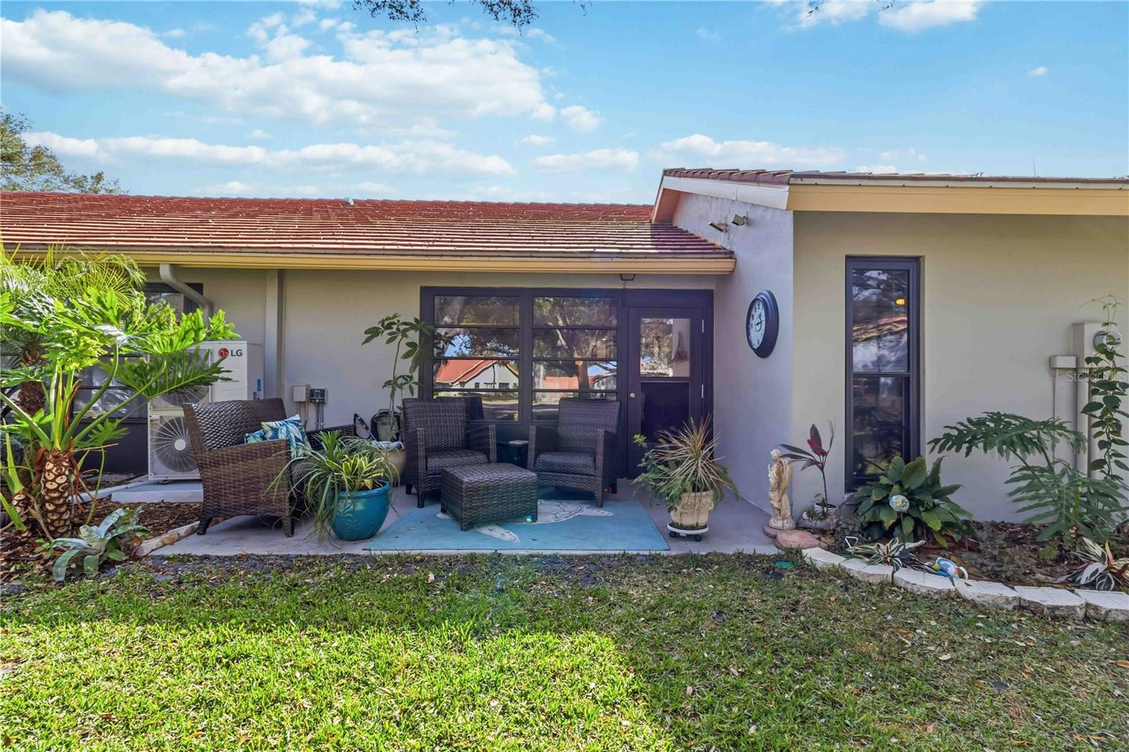 VILLAS OF LAKE ARBOR - Residential