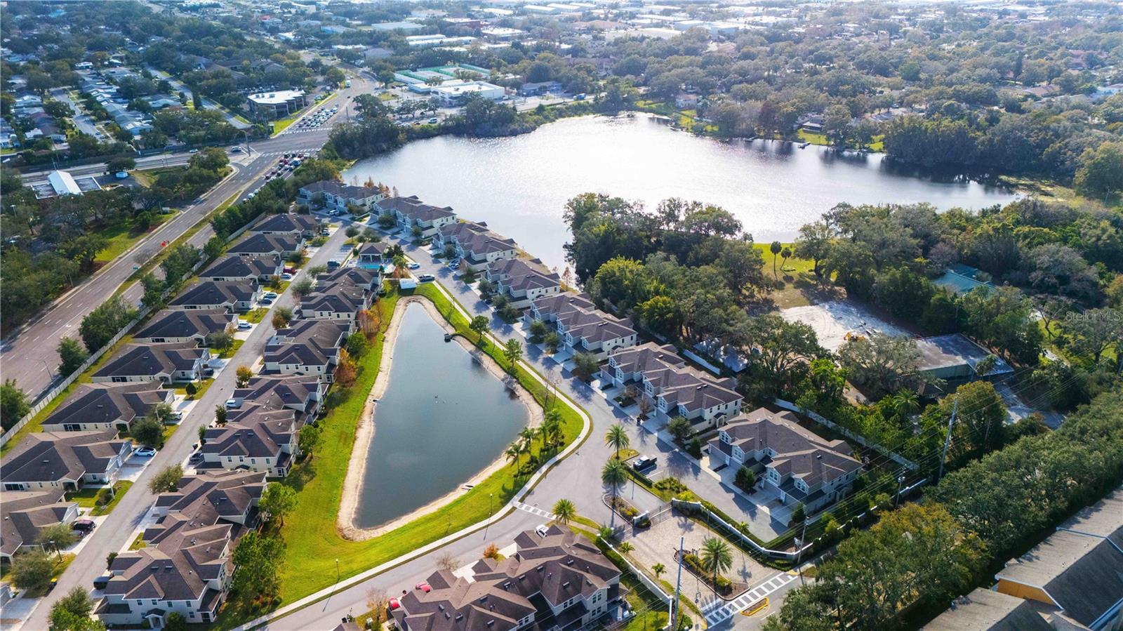 VILLAS OF LAKE ARBOR - Residential