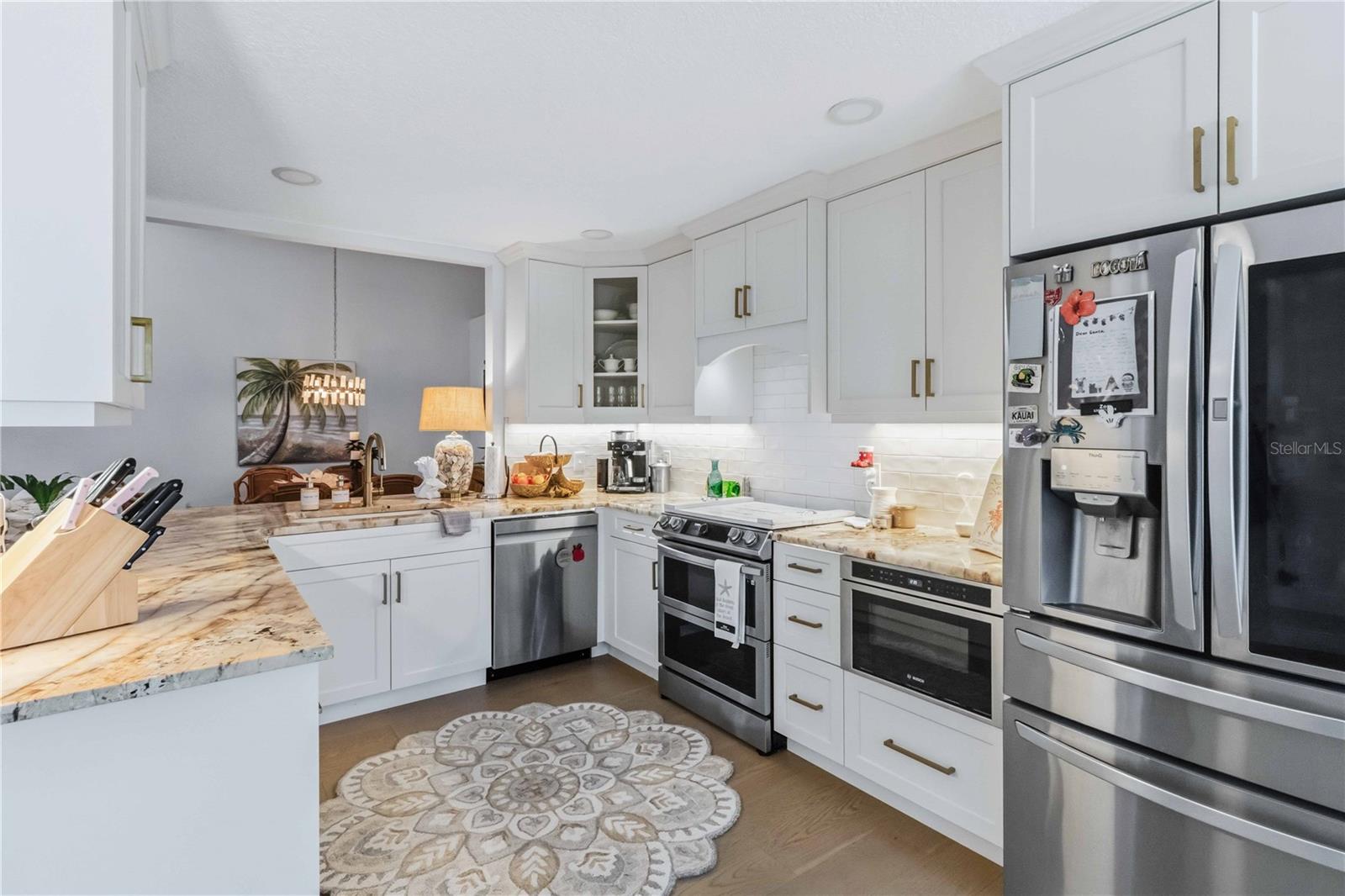 VILLAS OF LAKE ARBOR - Residential