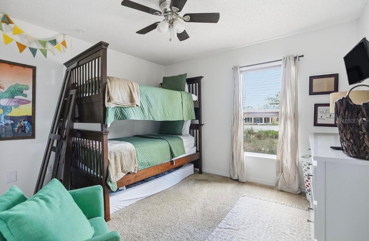 ROYAL HIGHLANDS - Residential