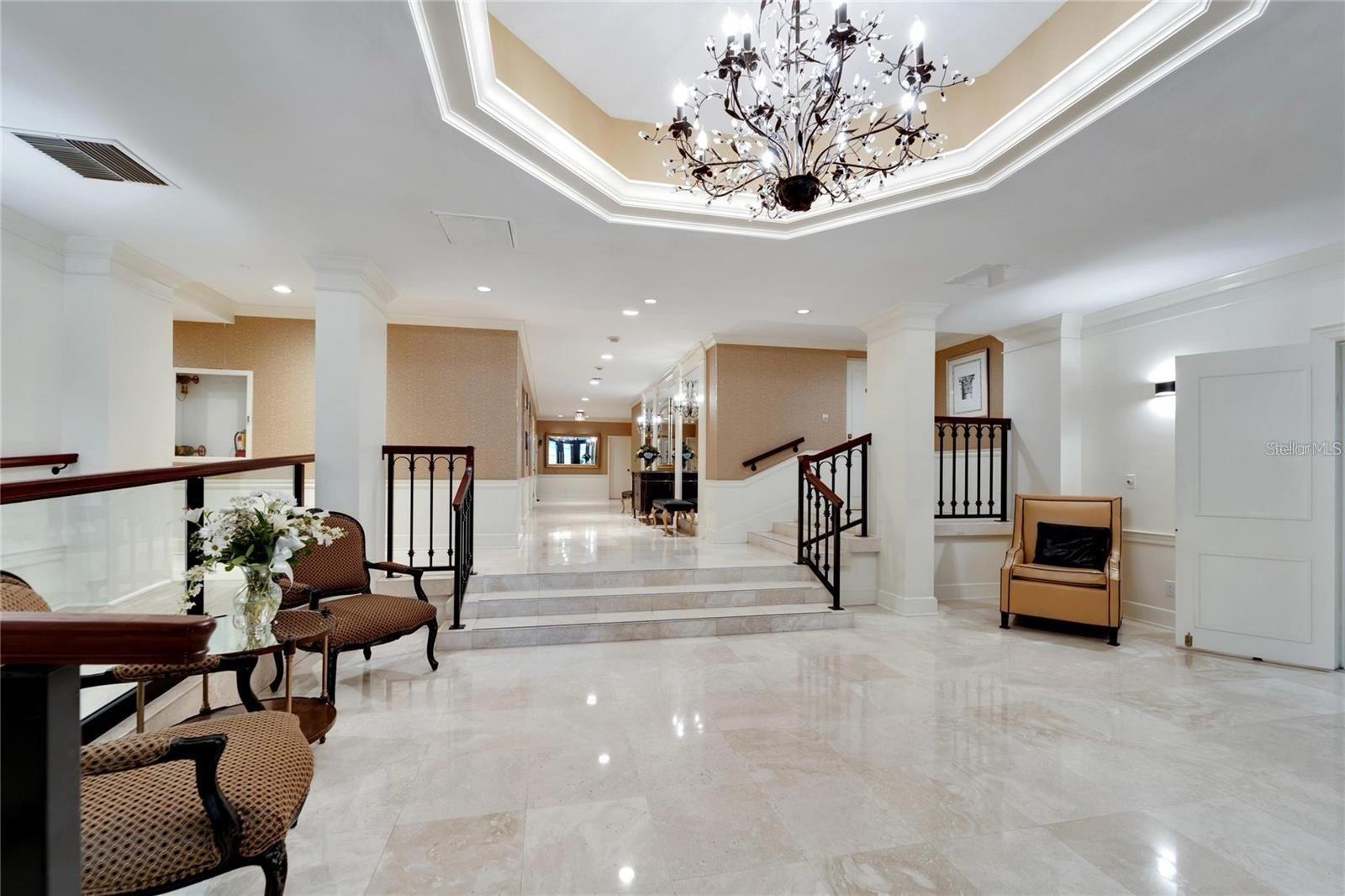 BAYSHORE DIPLOMAT A CONDOMINIU - Residential