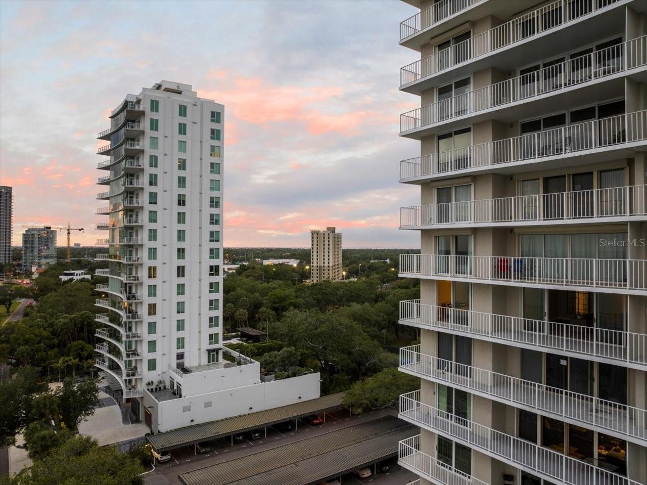 BAYSHORE DIPLOMAT A CONDOMINIU - Residential