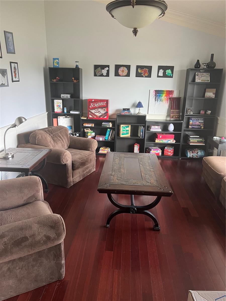 9126 QUEEN ELIZABETH COURT