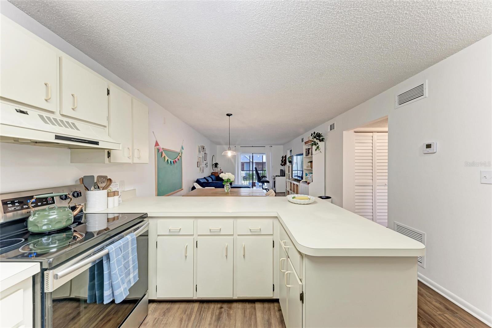 6033 34TH STREET W 122