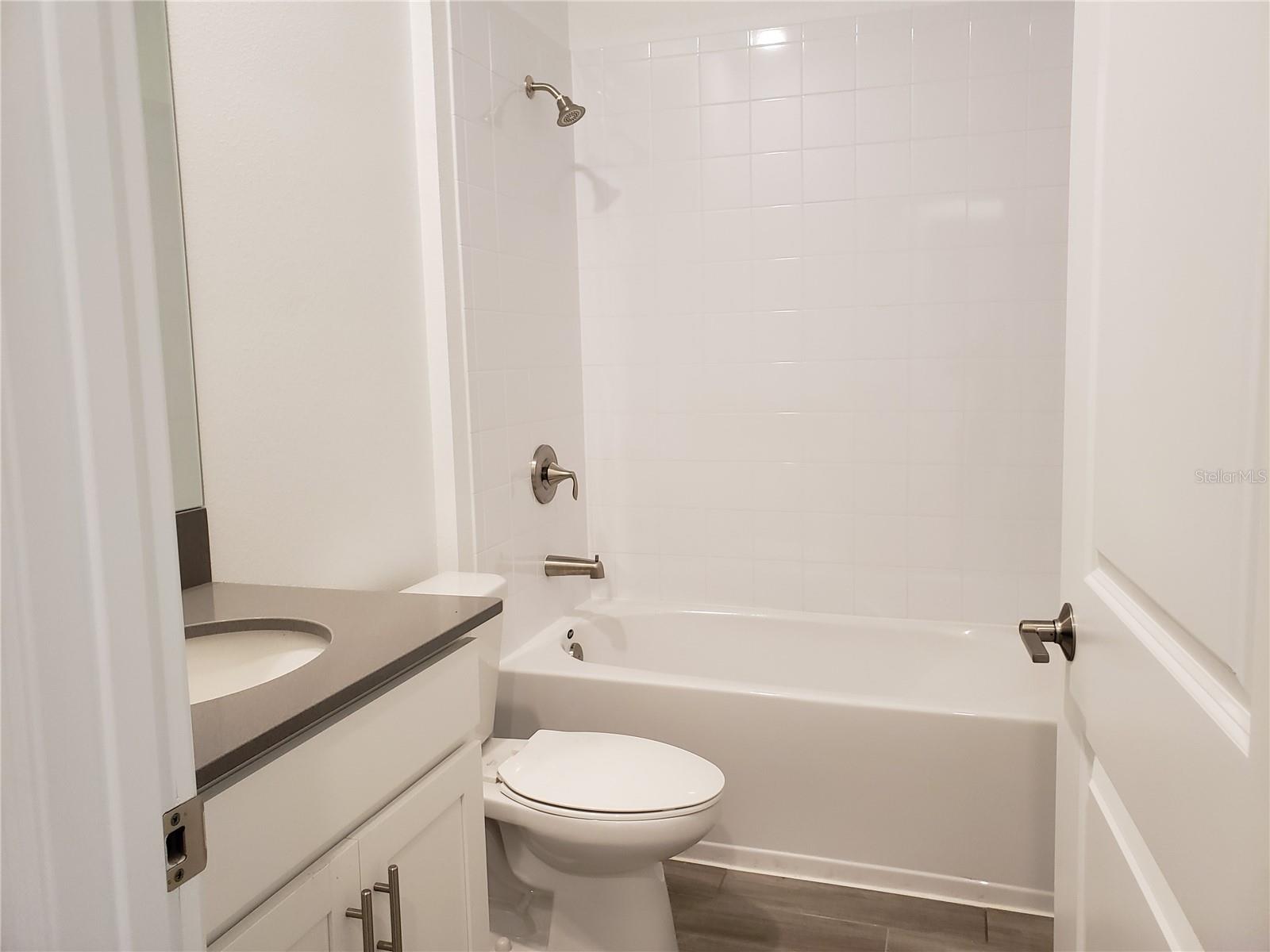 BRIDGEWALK - Residential Lease