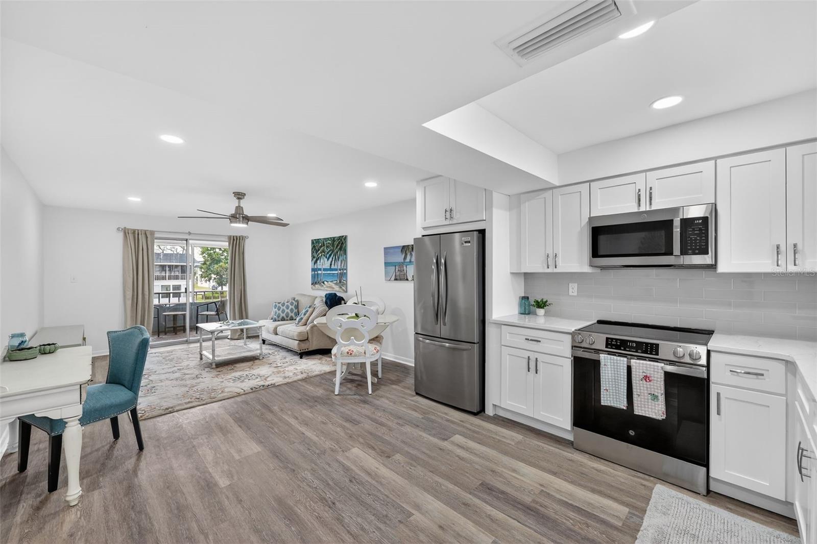 102 46TH AVENUE TERRACE W 402