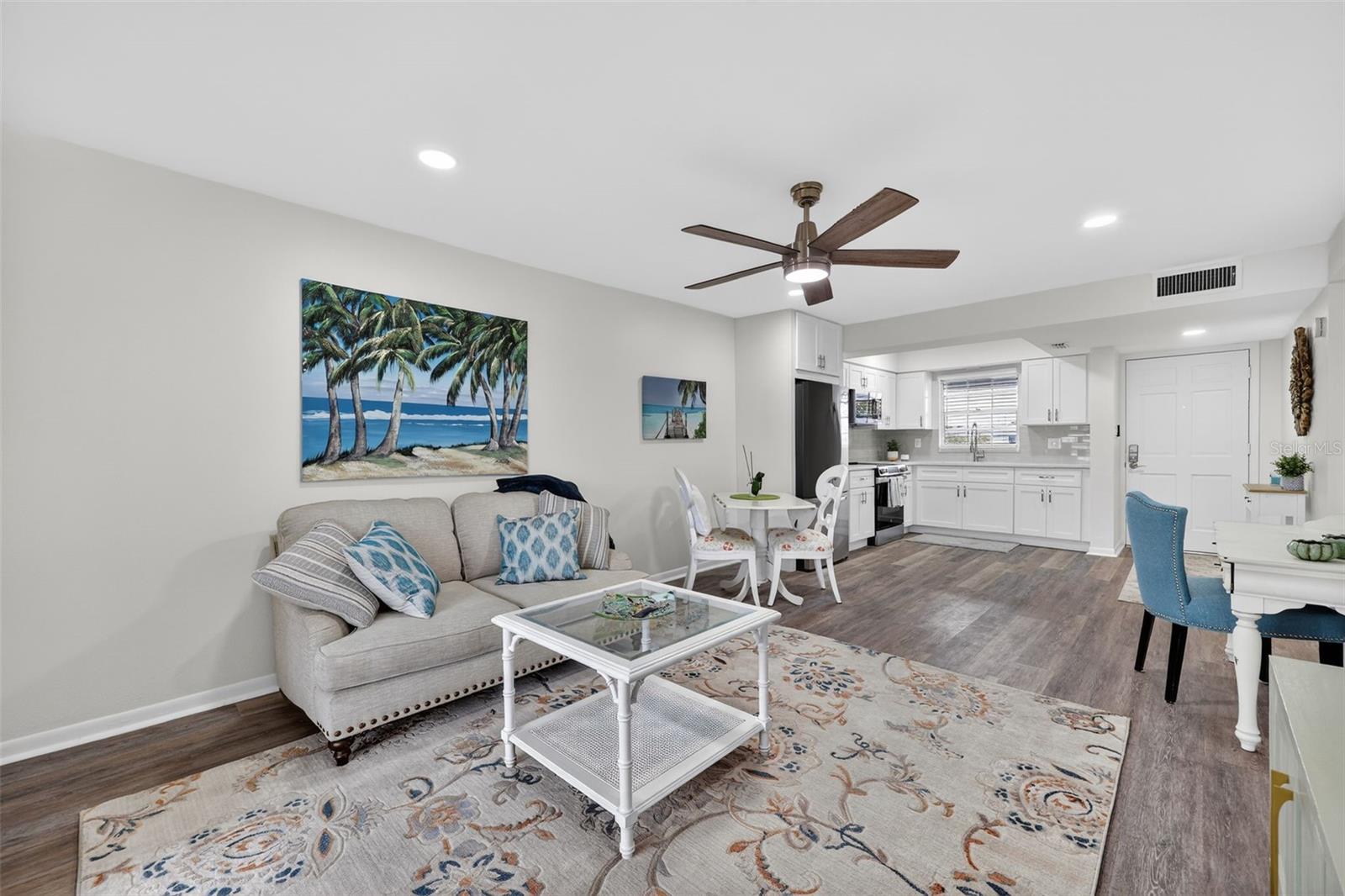 BURGUNDY UNIT ONE - Residential