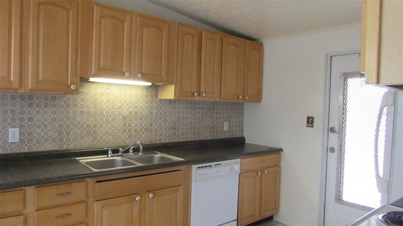 BAYSHORE GARDENS SEC 9B - Residential