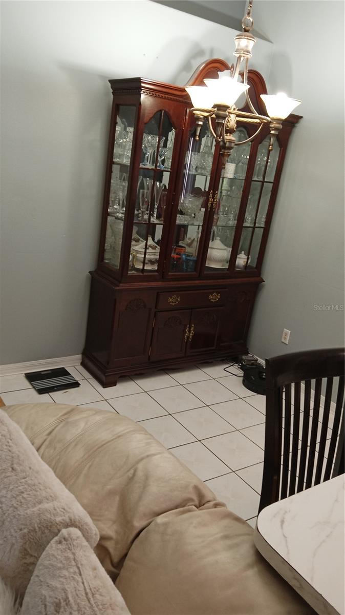 HIGH POINT COMMUNITY - Residential