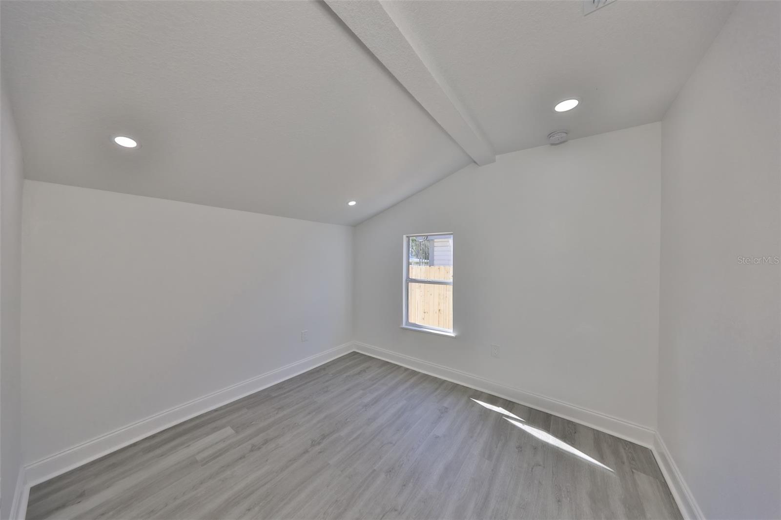 HANKINS VIRGINIA HEIGHTS - Residential