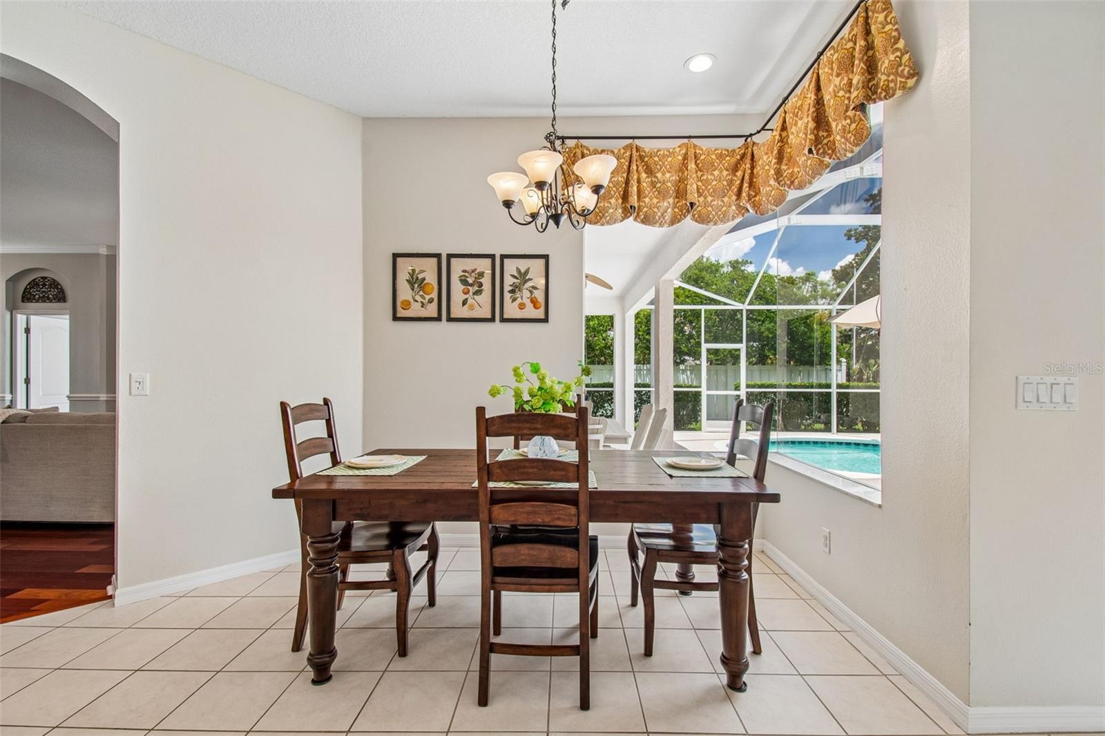 COLLIER PLACE - Residential