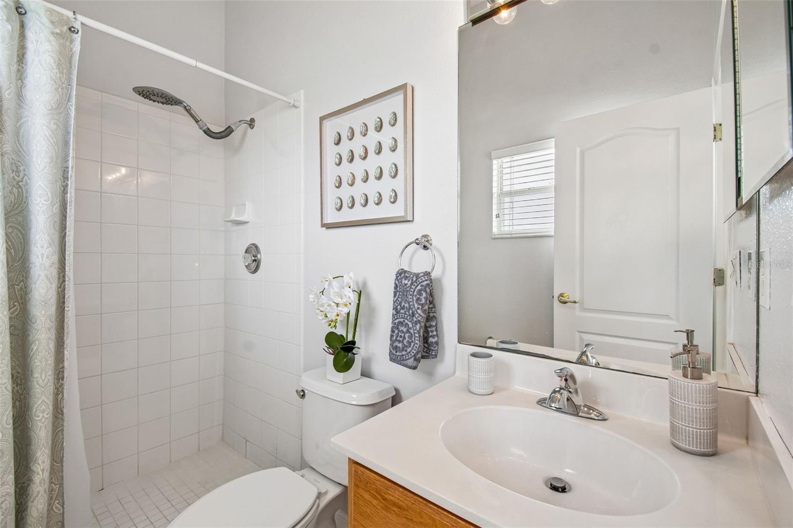 COLLIER PLACE - Residential
