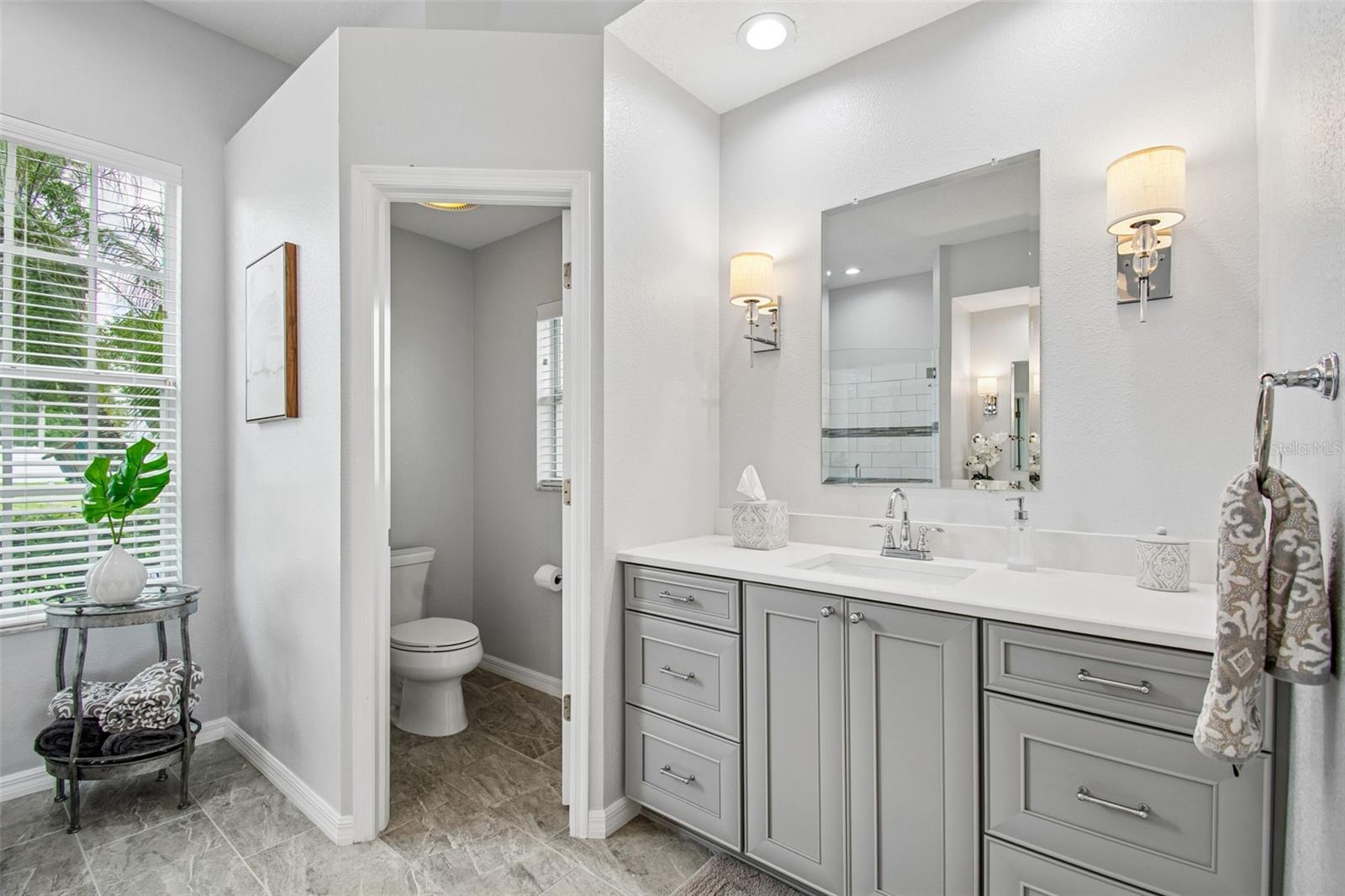 COLLIER PLACE - Residential
