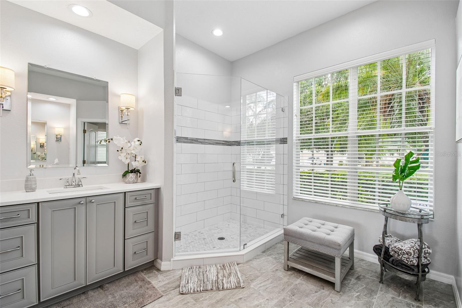 COLLIER PLACE - Residential