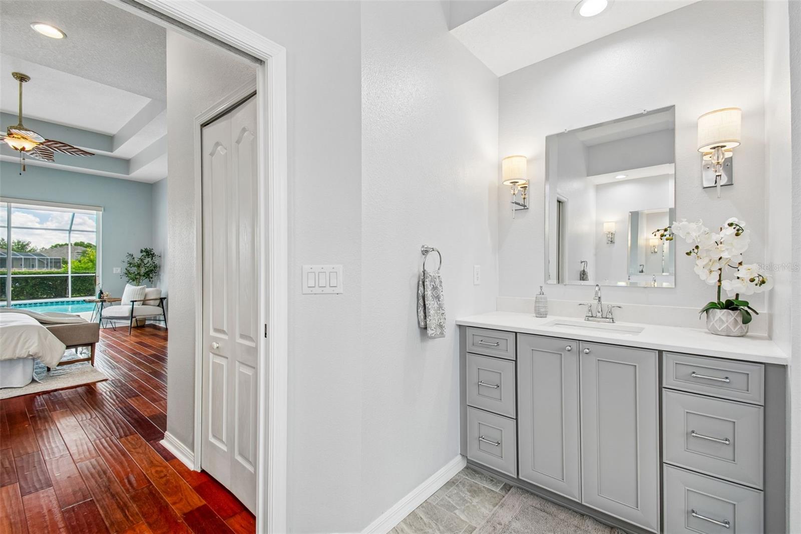 COLLIER PLACE - Residential