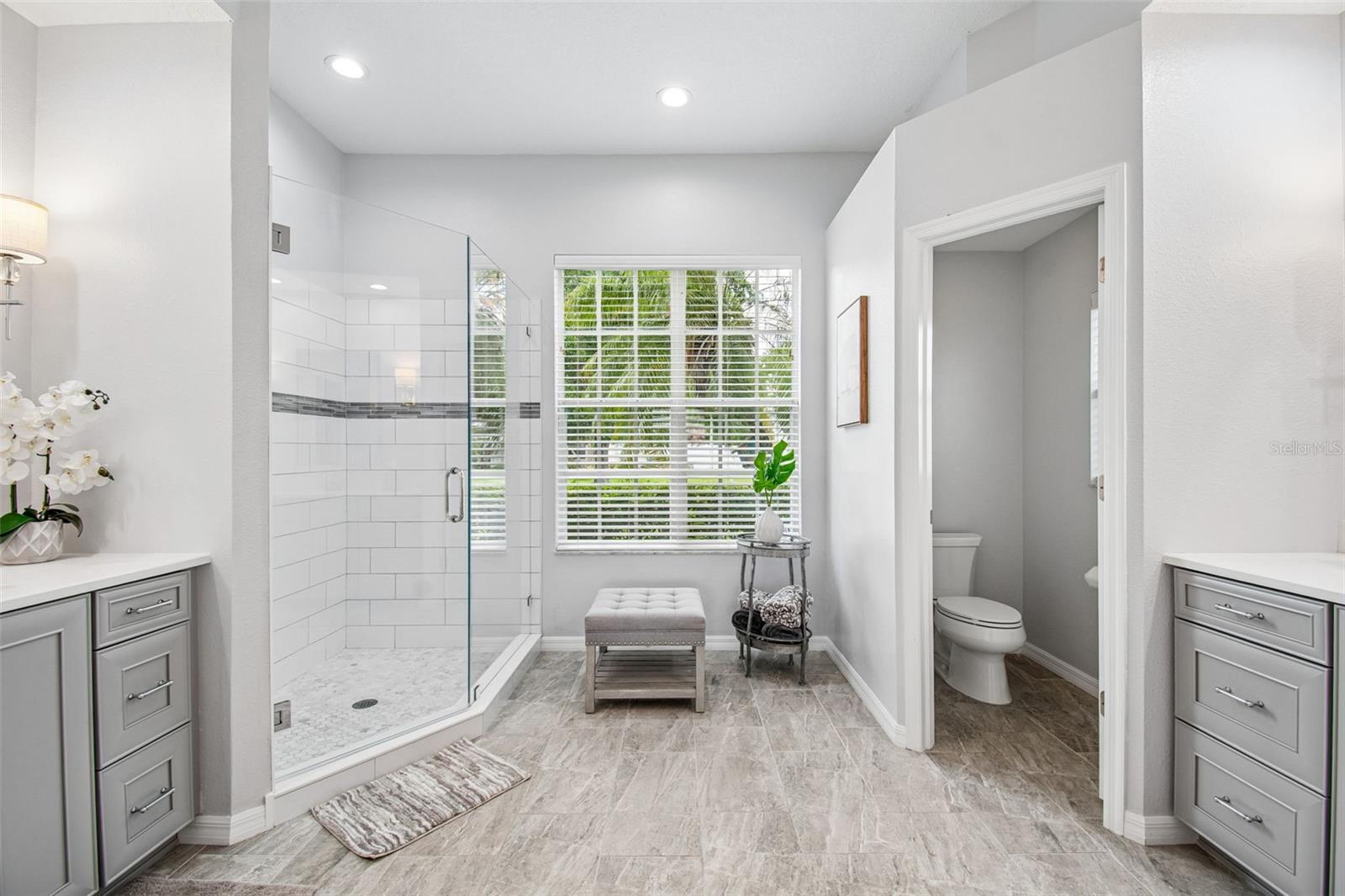 COLLIER PLACE - Residential