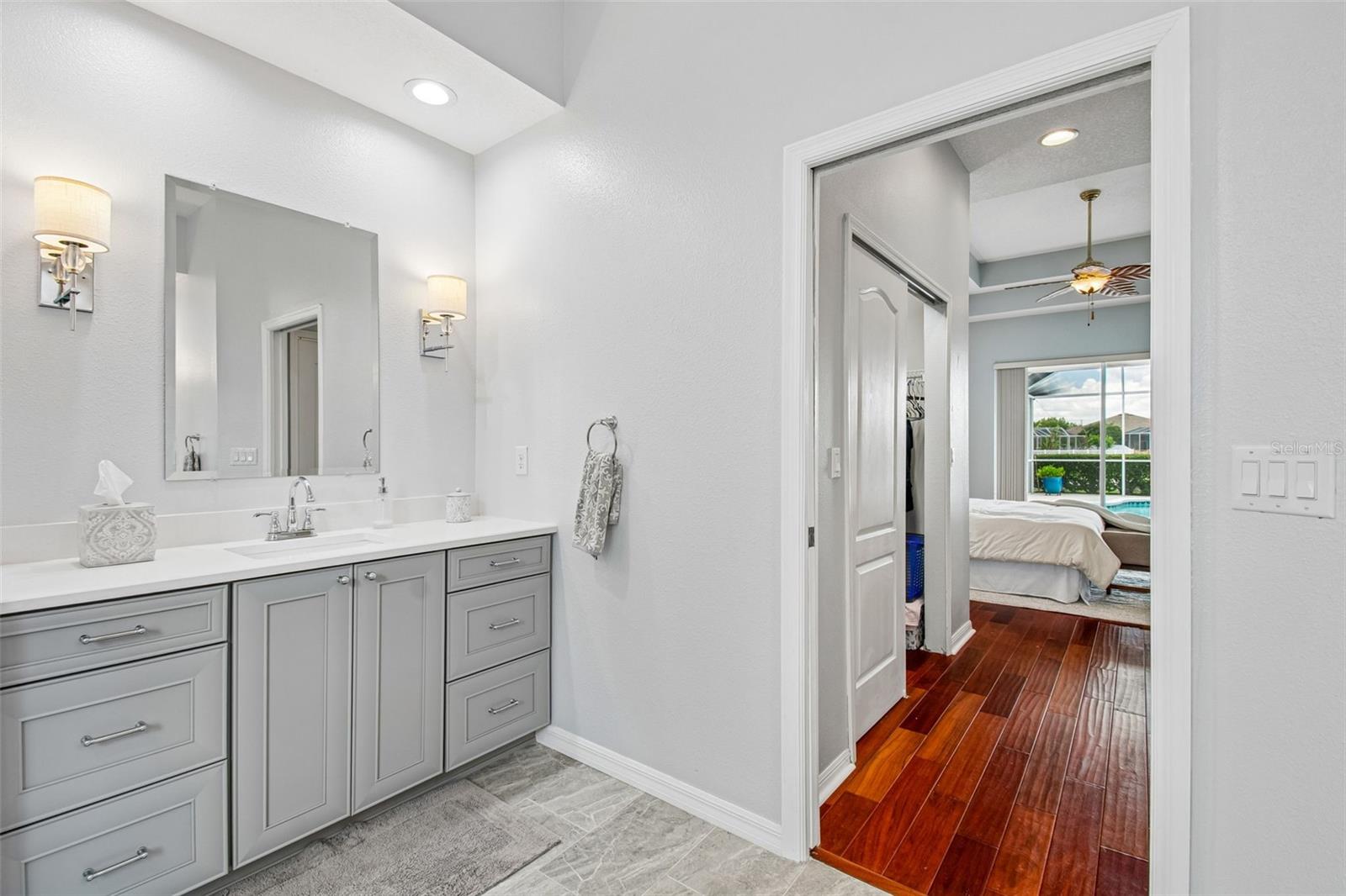 COLLIER PLACE - Residential