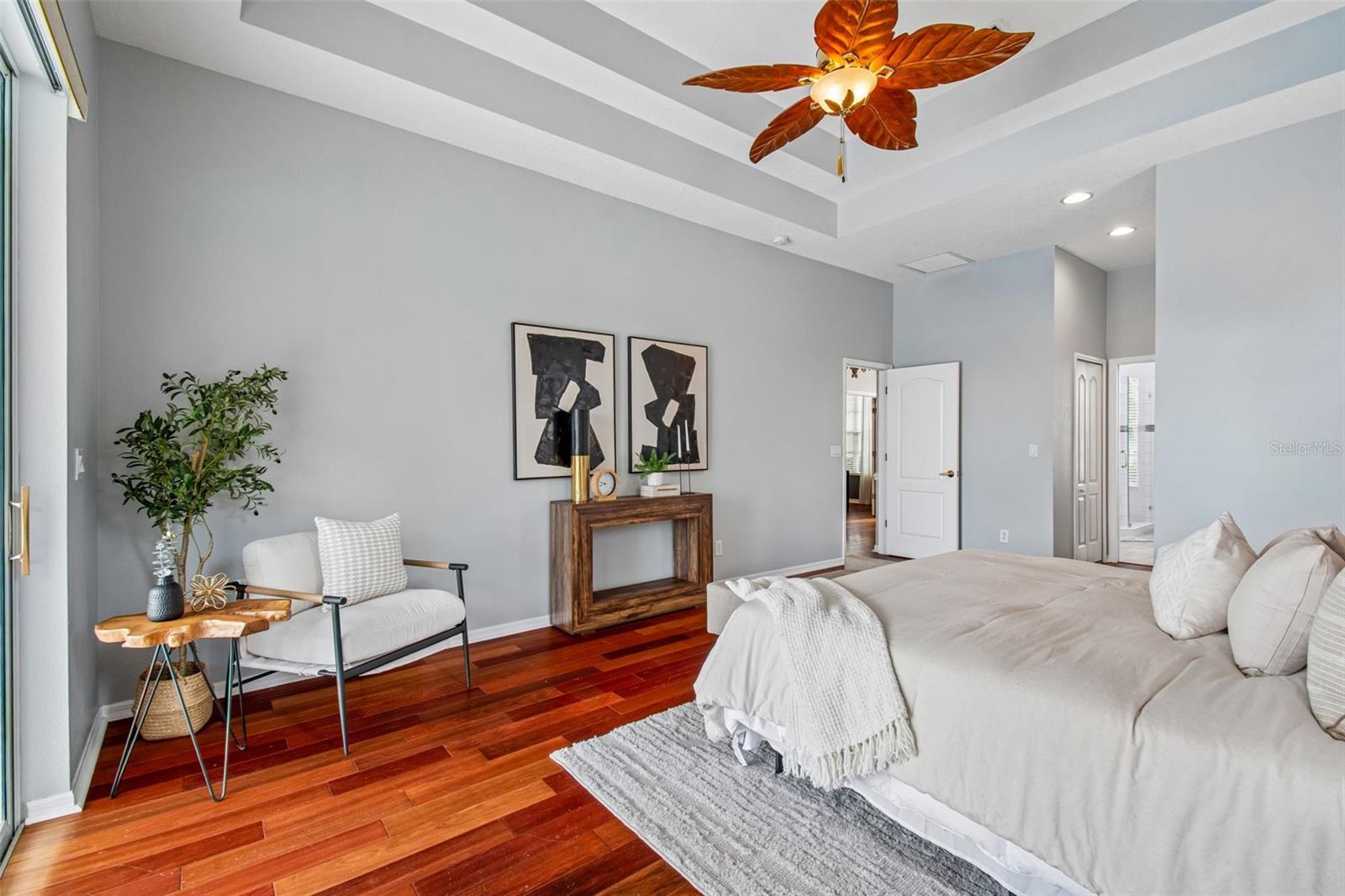 COLLIER PLACE - Residential