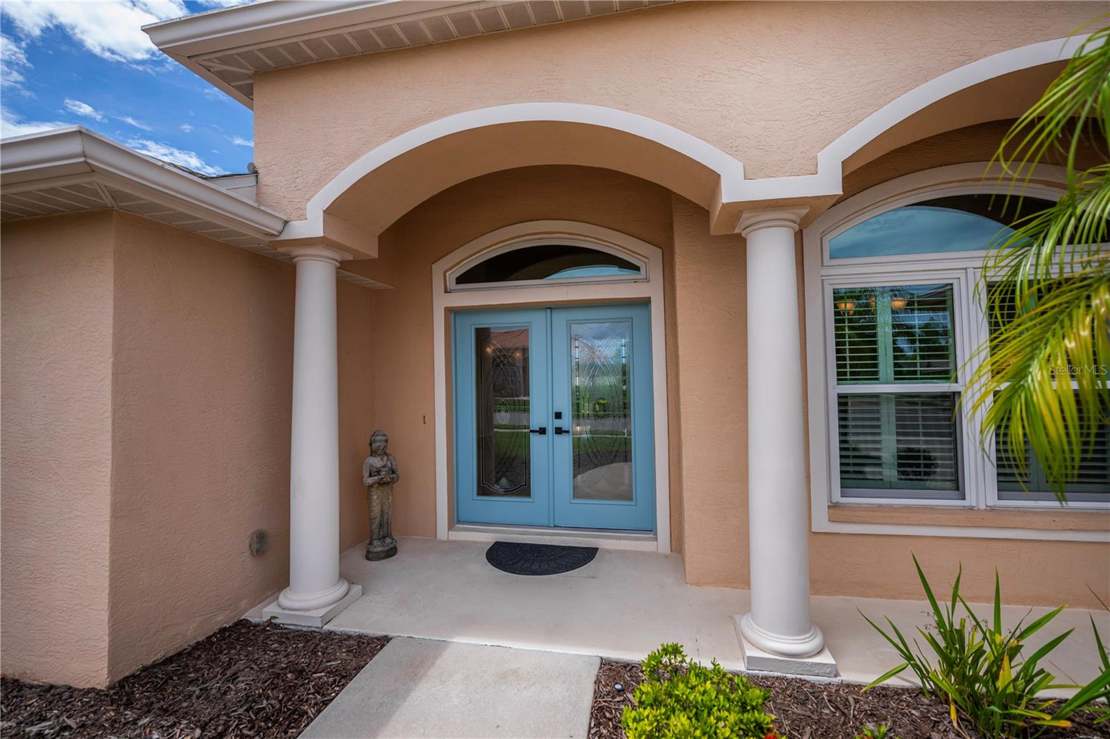 2145 DATE PALM WAY
