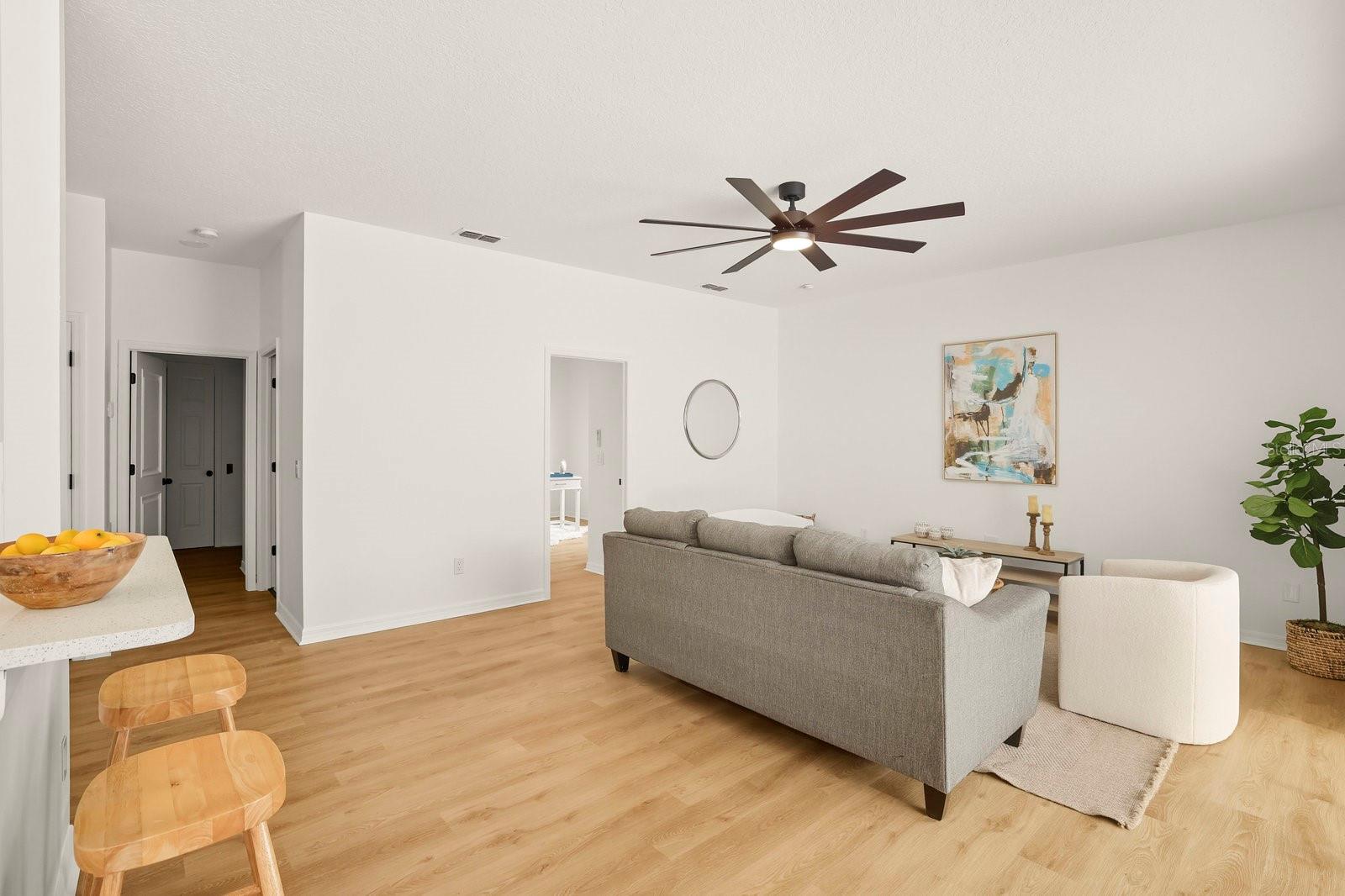 RIVER HILLS COUNTRY CLUB PARCE - Residential