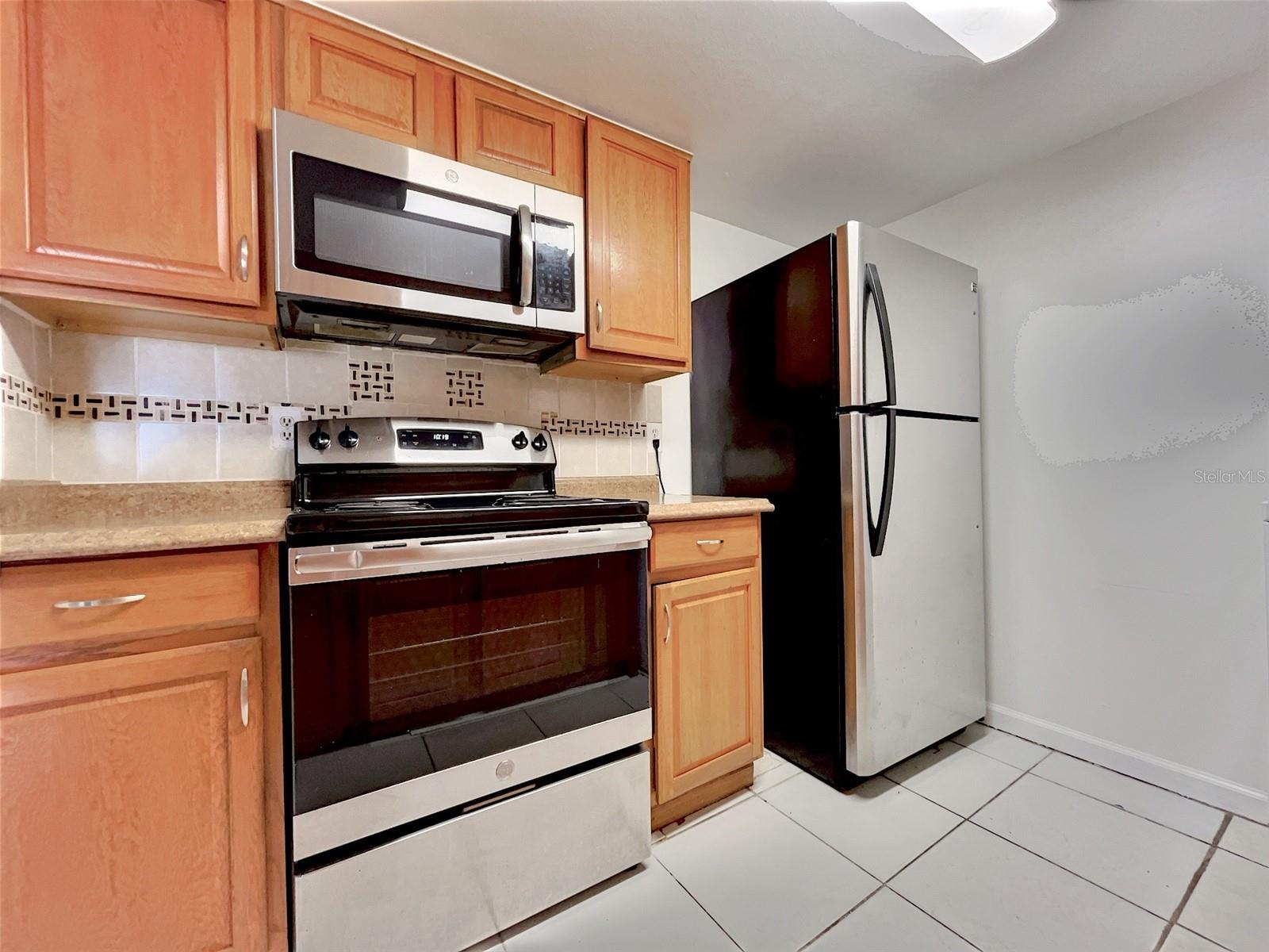 LAS PALMAS AT SAND LAKE CONDO - Residential