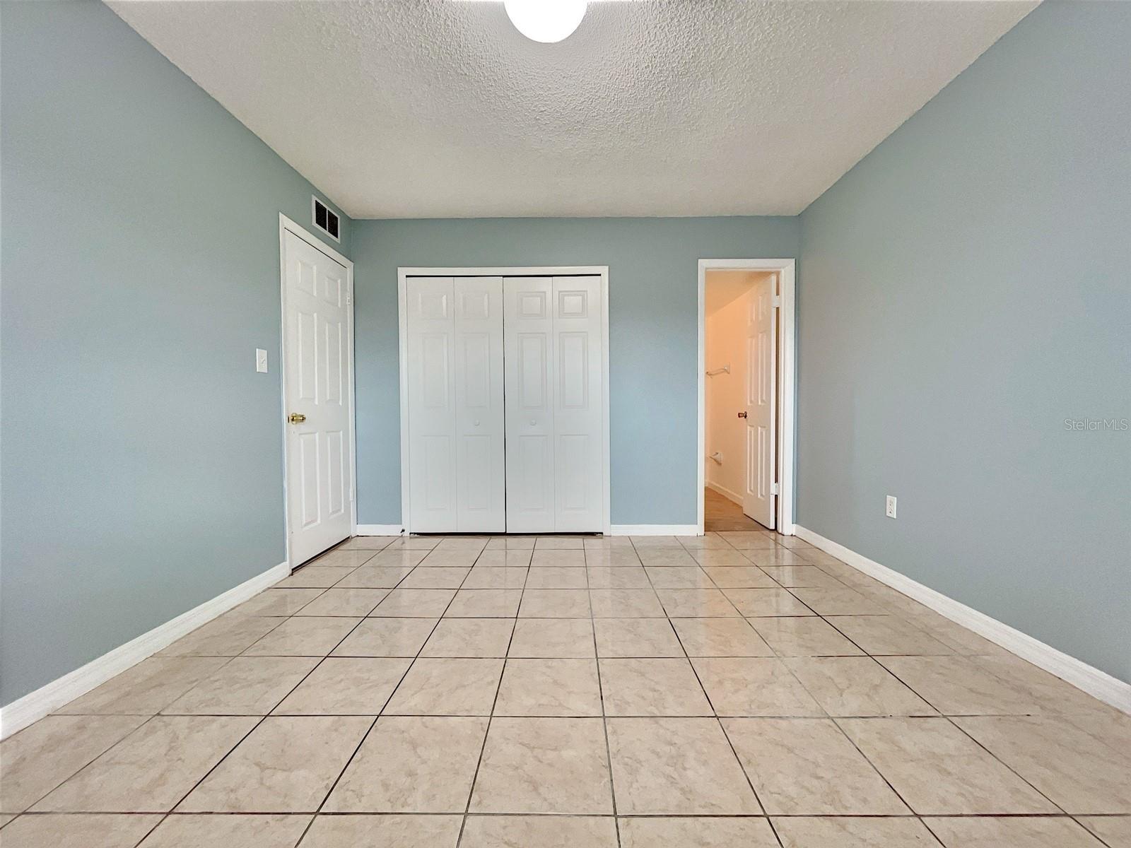 LAS PALMAS AT SAND LAKE CONDO - Residential